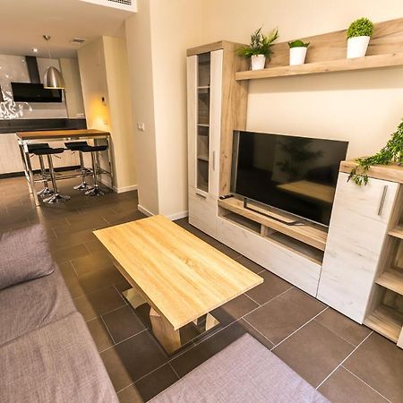 Apartament Centrico Y Moderno Con Piscina Y Parking Jaén Zewnętrze zdjęcie